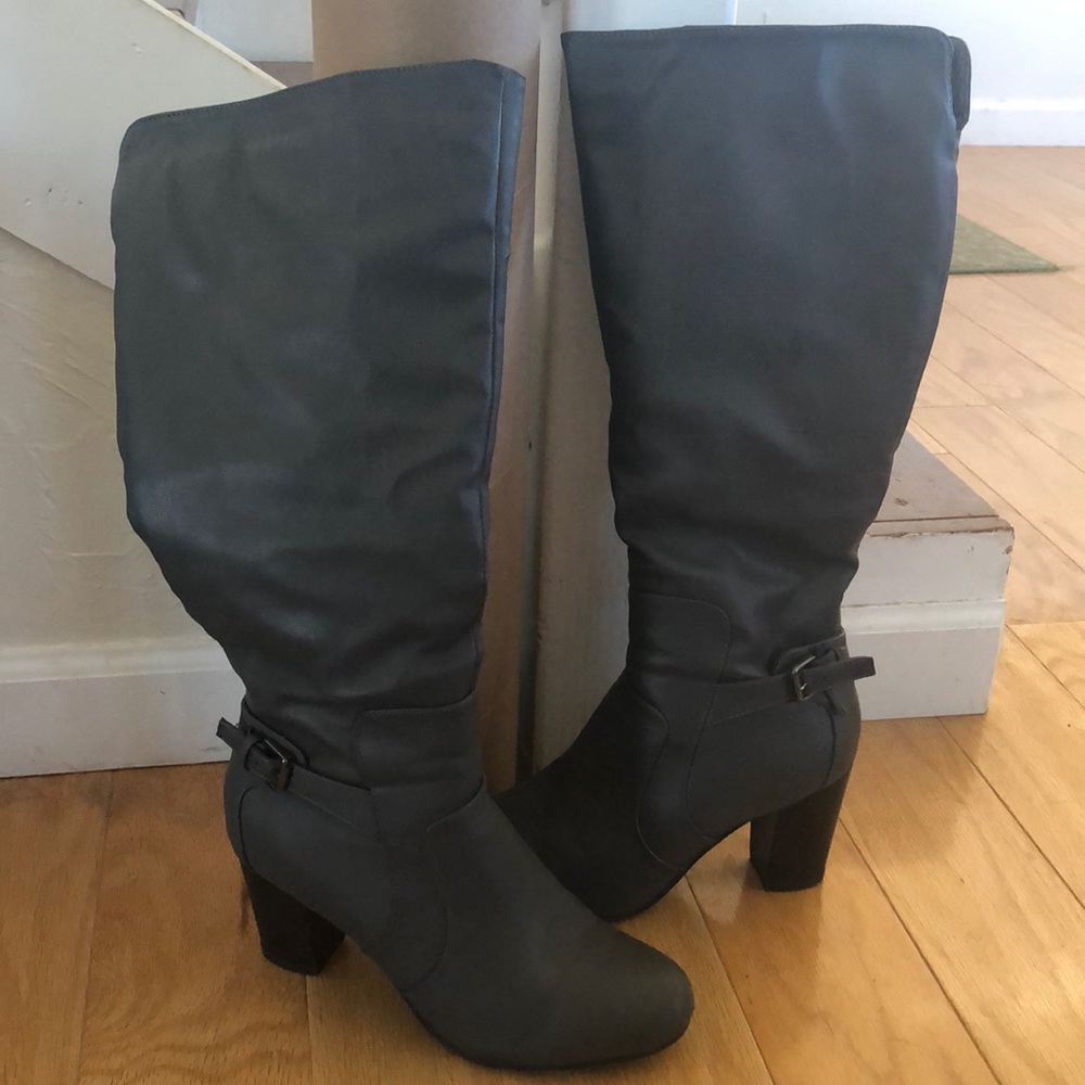 Womens boots - grey
